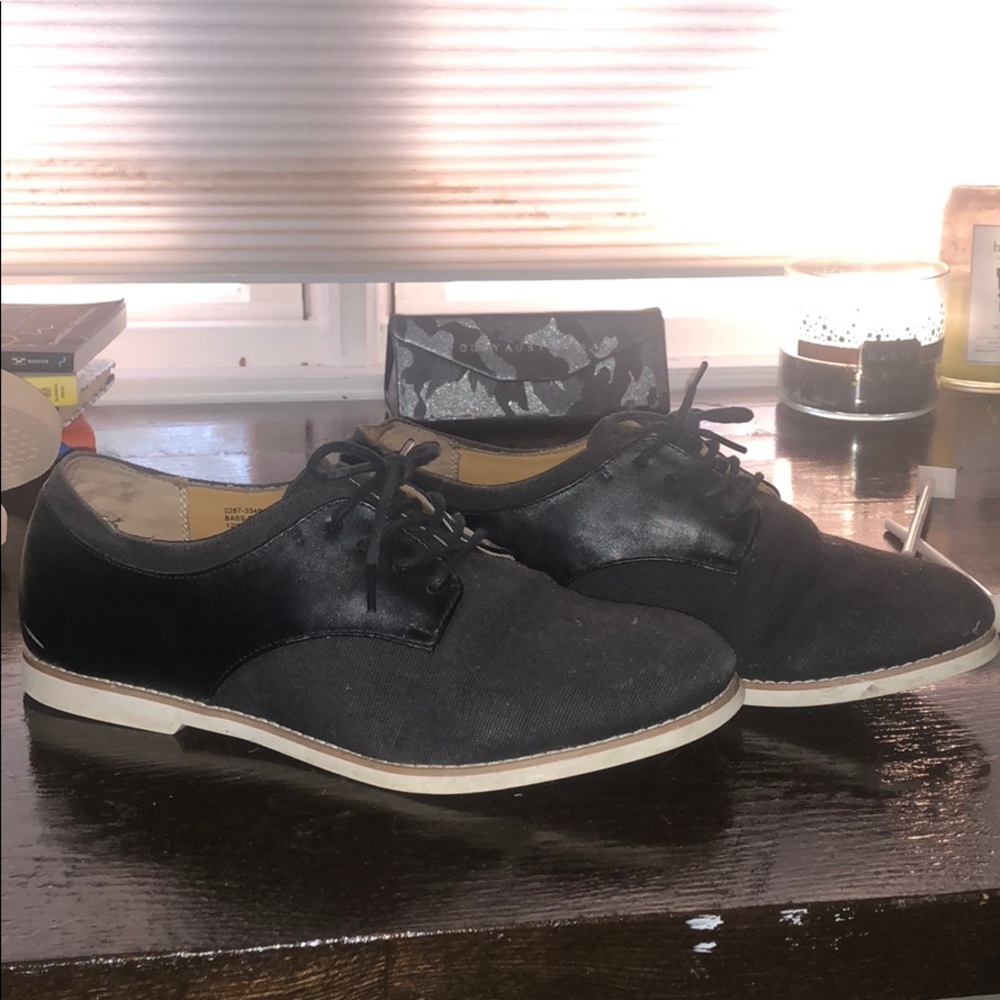 Black oxfords